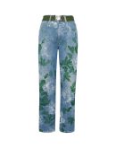 COMMIT TO: Jeans con stampa floreale sui toni del blu e verde