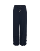 OUTCOME: Marineblaue Jogginghose mit horizontaler Falte unterhalb des Knies